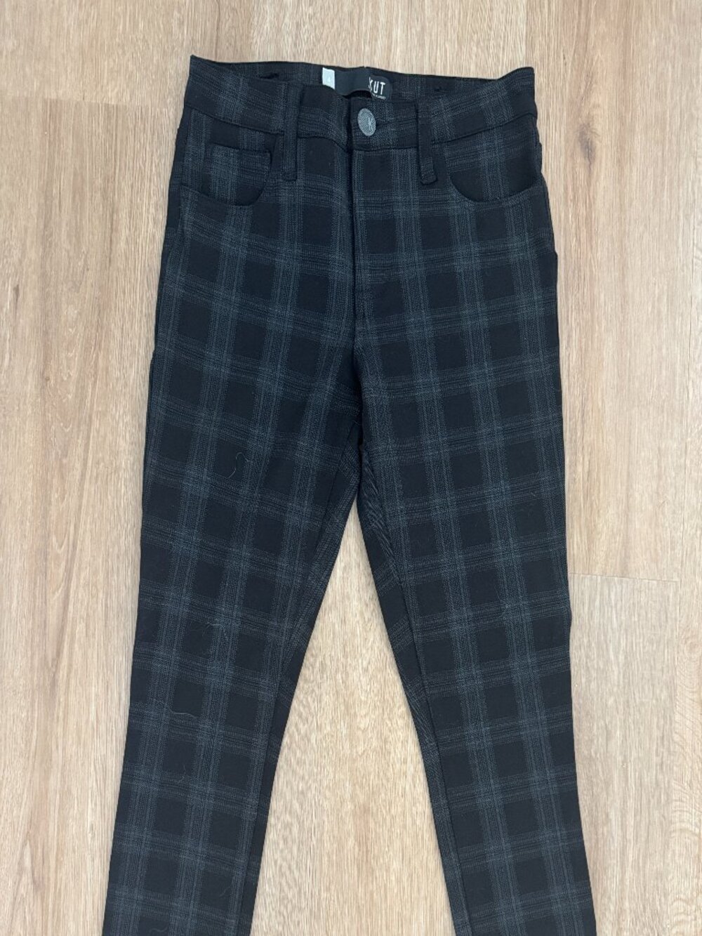 KUT from the Kloth Black Plaid Skinny Ankle Pants Size 4